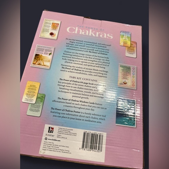 The Power of Chakras Book‎ & Wisdom Card Set - Picture 2 of 3